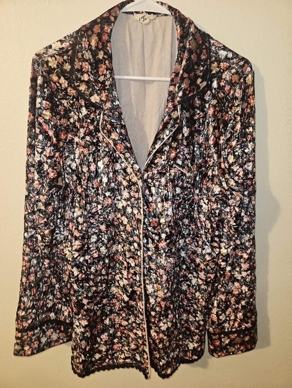 Pol Womans Long Sleeve Floral Pajama Top Size L